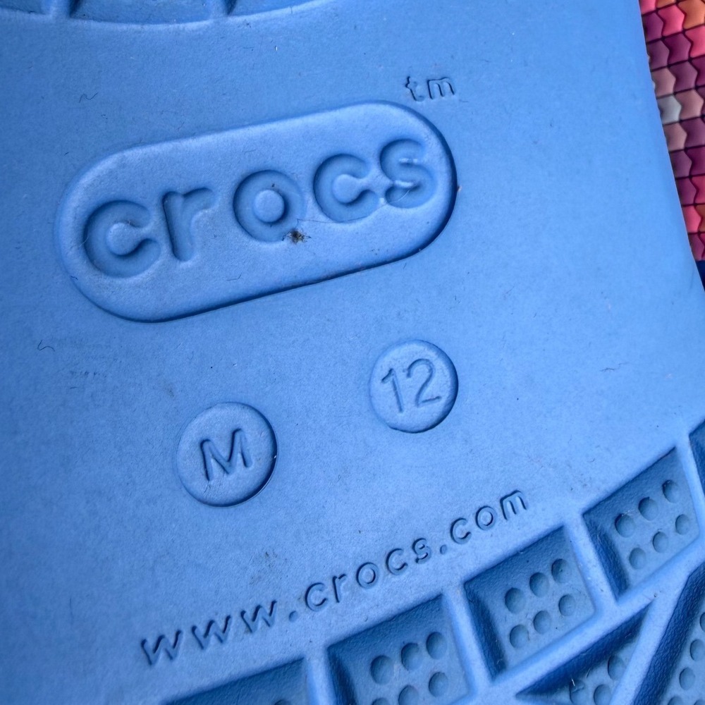 Crocs Classic Clogs Blue Multicolor Graphic Mens 12 - Picture 13 of 15